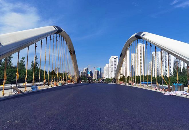 濟寧市太白湖新區(qū)奧體路跨古運河橋即將正式通車！居民出行方便了！